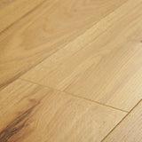 Shannon AB oak detail